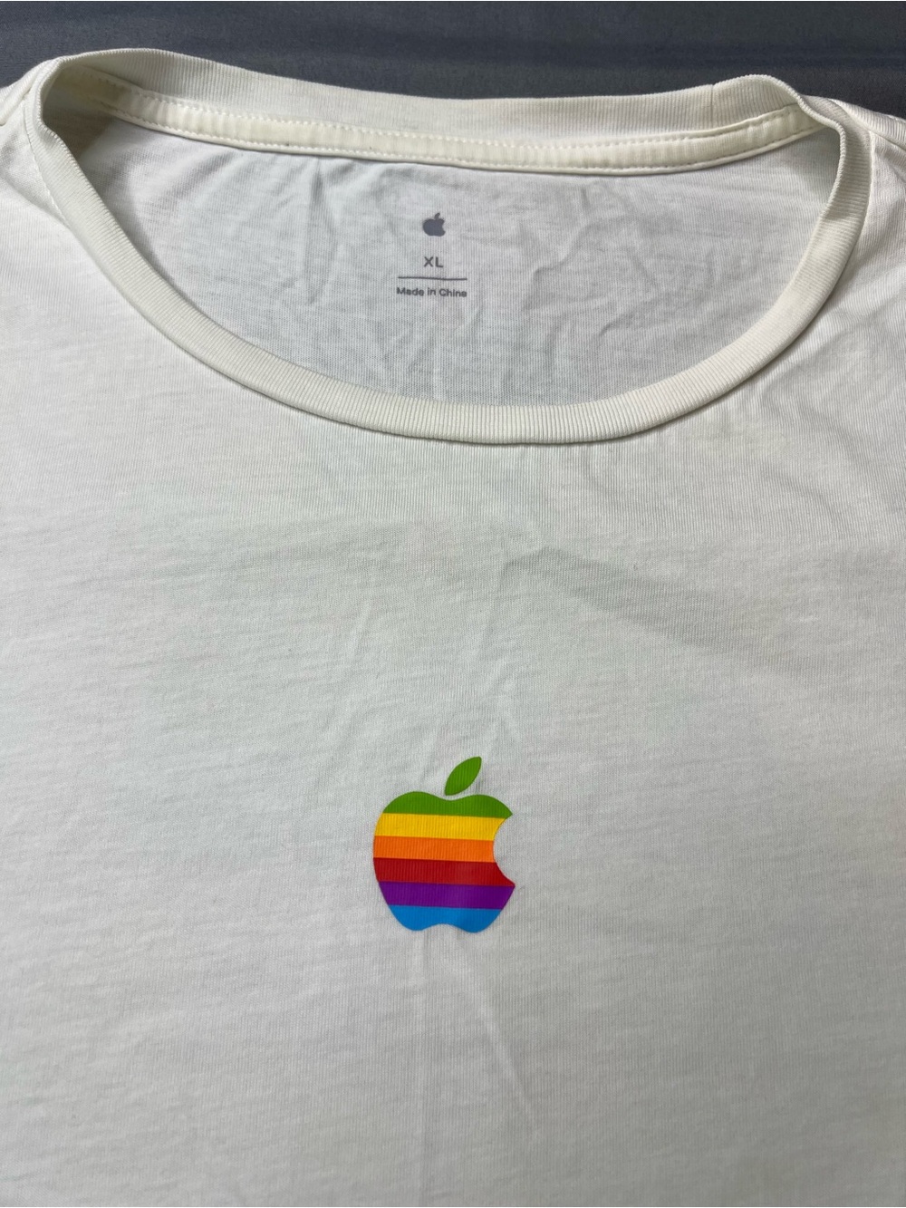 Apple Rainbow Logo T-Shirt XL White 100% Cotton Tech Collector Graphic Tee